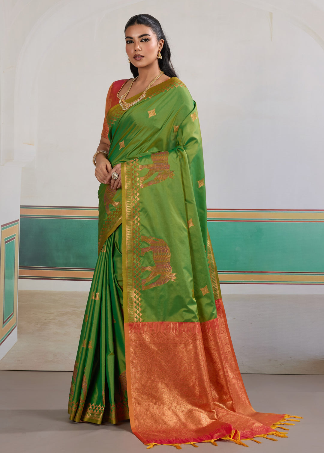 Bright leaf green Pure Silk Saree