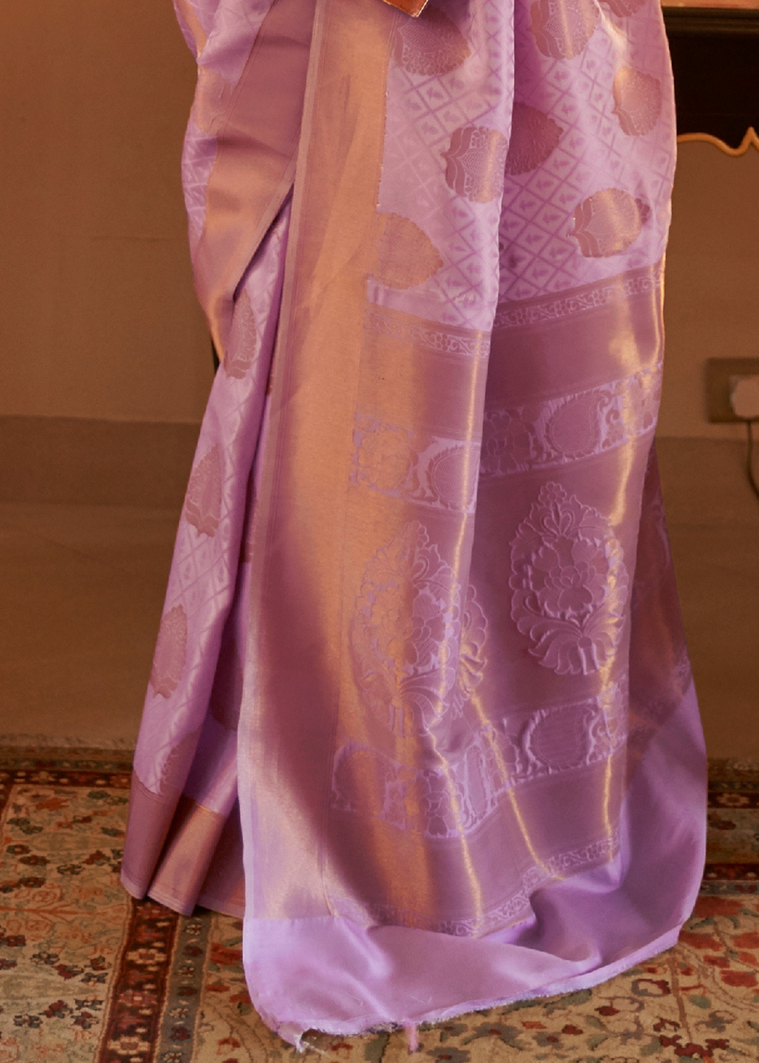 Lilac Purple Handloom Weave Banarasi Silk Saree