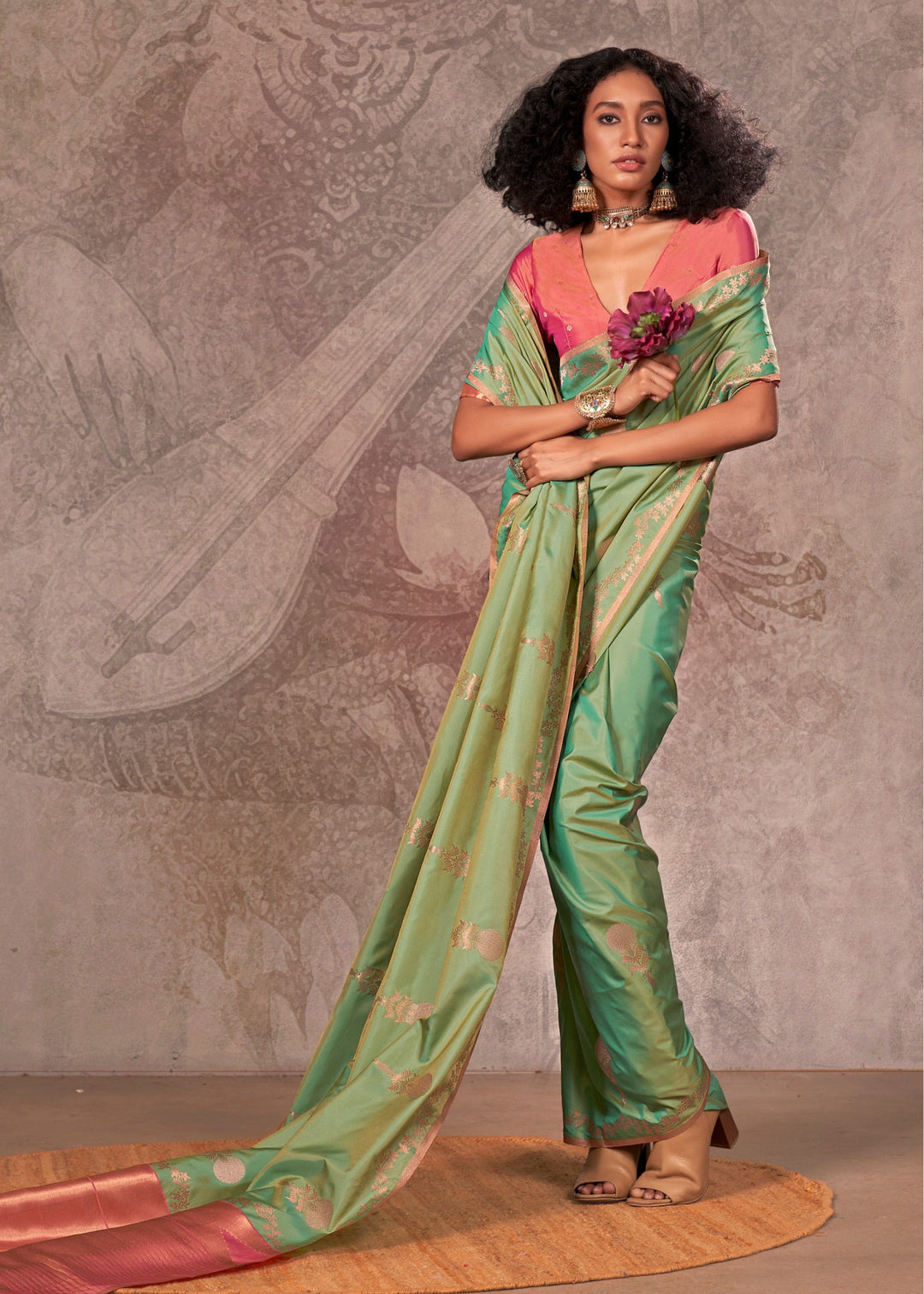 Persian Green Two Tone Handloom Weaving Silk Saree with Contrast Pallu