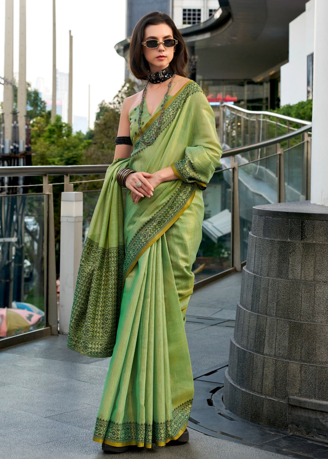 Dynasty Green Linen Tissue Silk Saree
