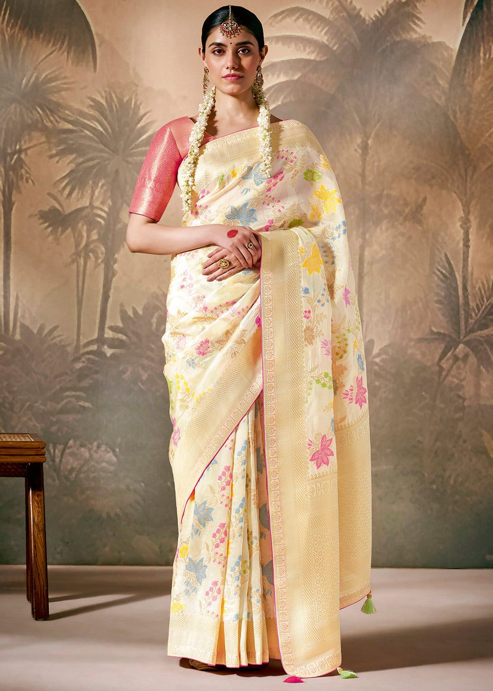 Cream White Munga Silk Saree