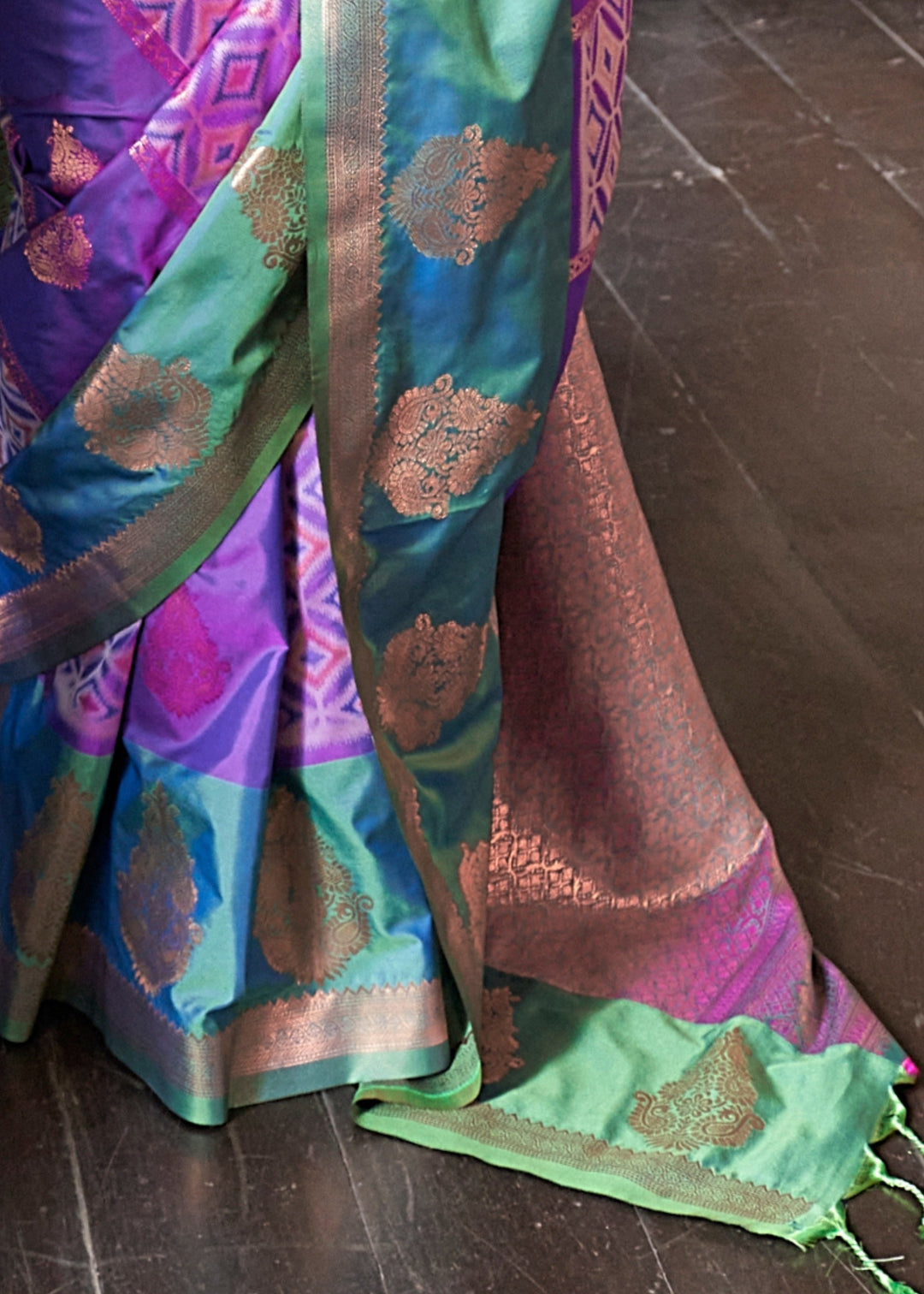Peacock Green Pochampally Handloom Silk Saree