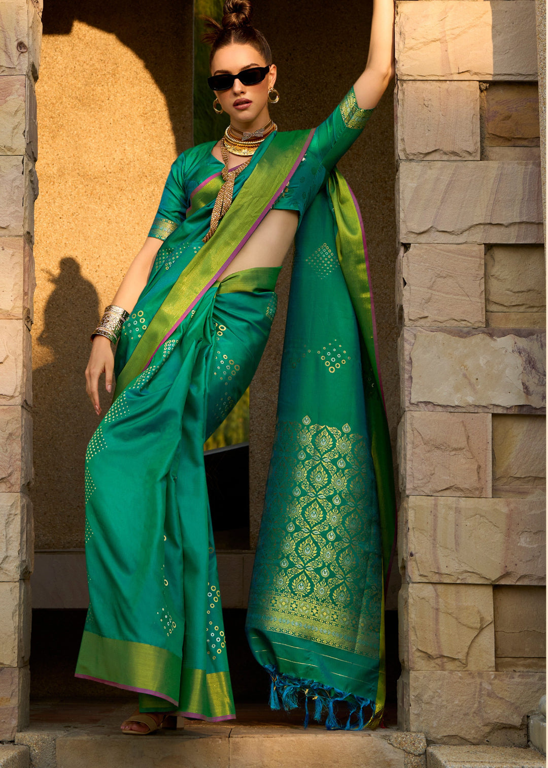 Bright Green Handloom Weaving Satin Silk Saree