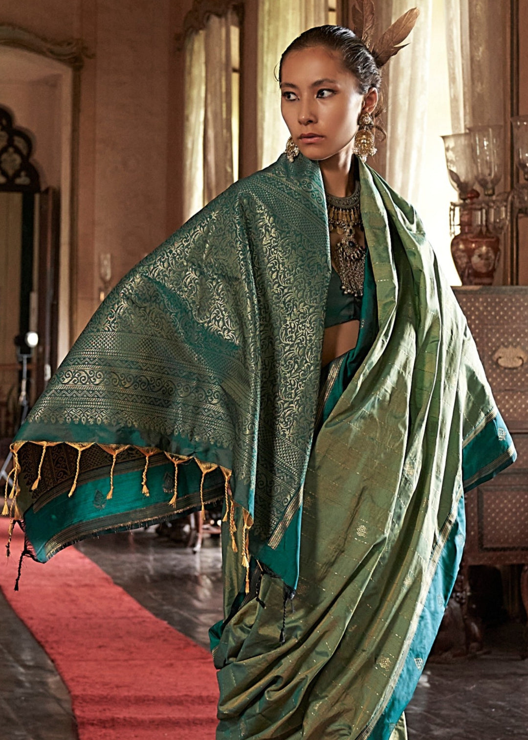 Pear Tussar Silk Handloom Weaving Saree