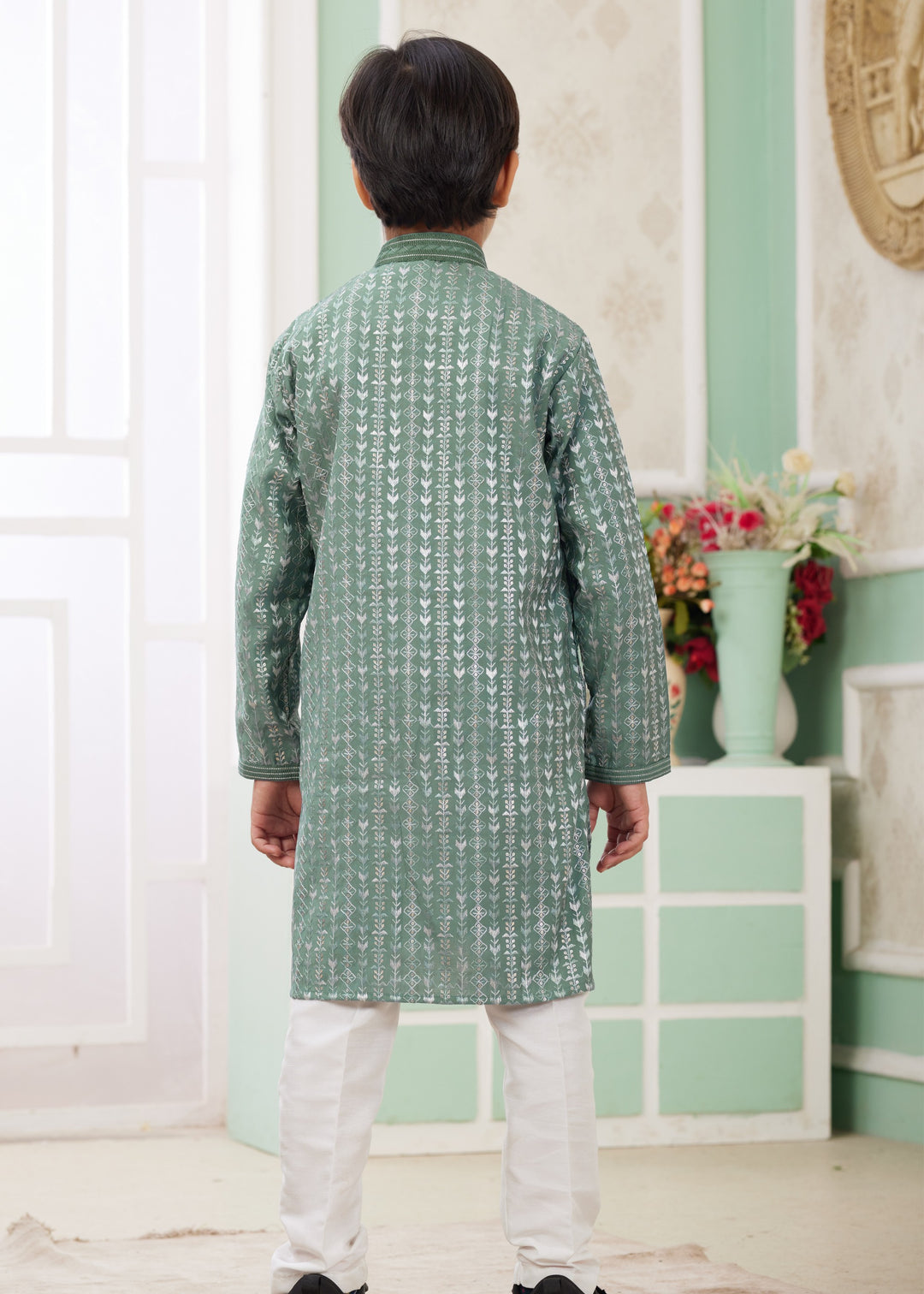Ocean Green Silk Mens Kurta Set With Thread Embroidery Work