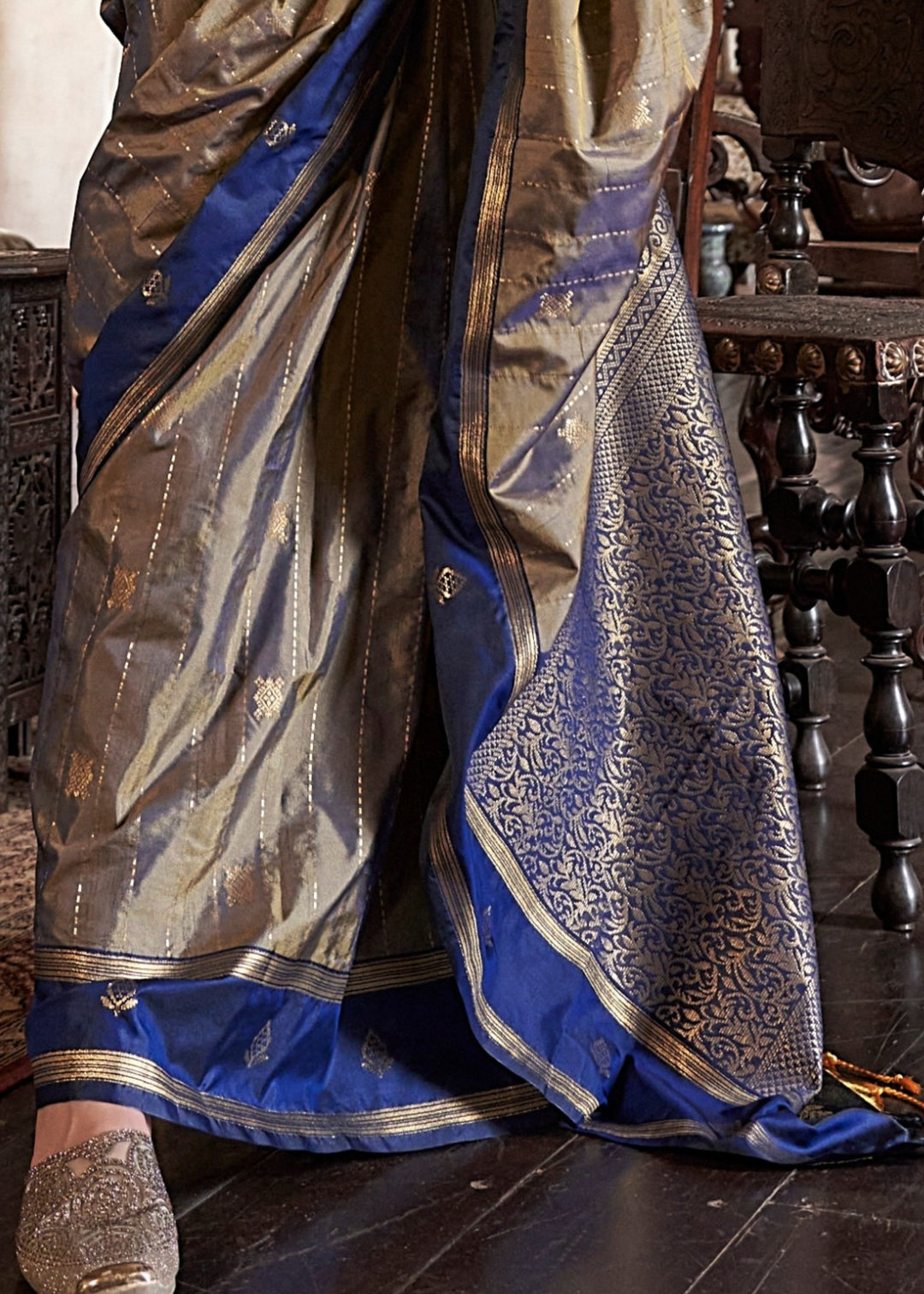 Copper Tussar Silk Handloom Weaving Saree