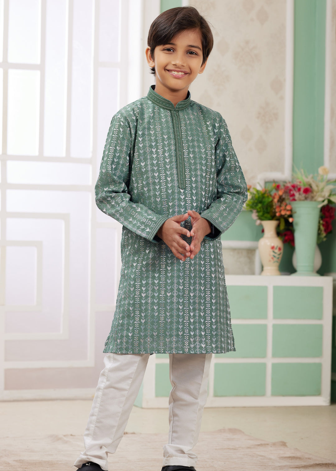 Ocean Green Silk Mens Kurta Set With Thread Embroidery Work