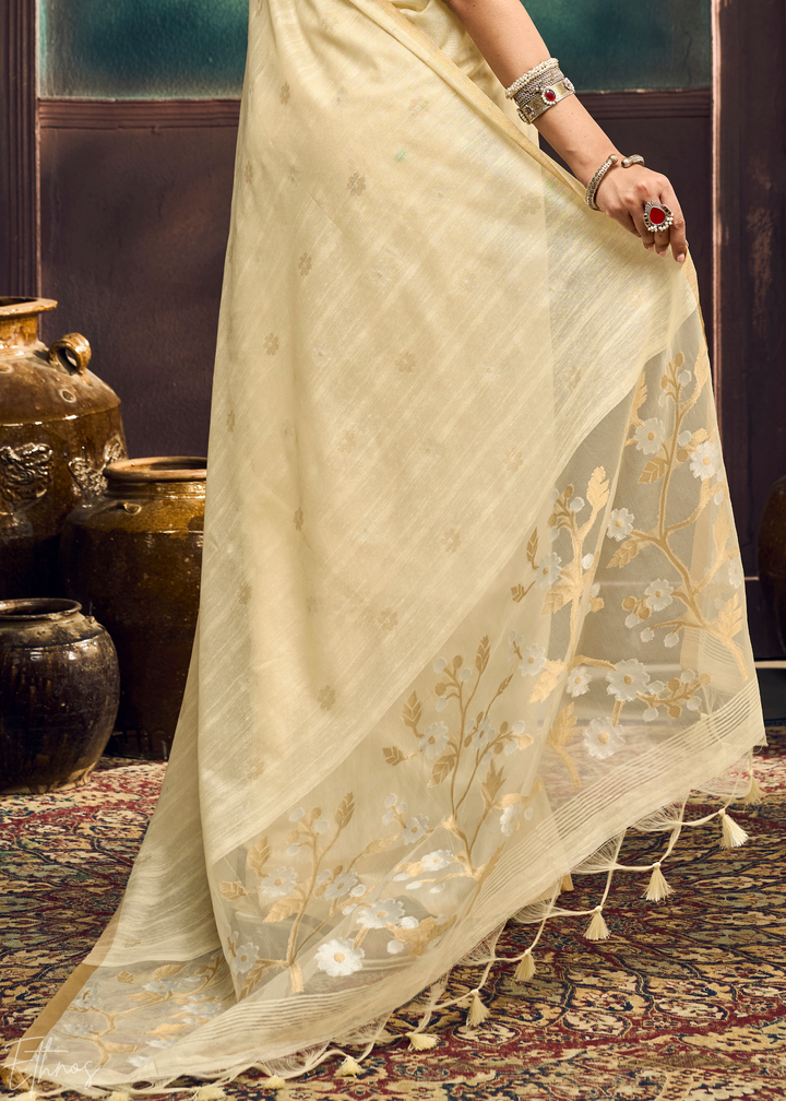 Alabaster Cream Artisan Floral Weave Munga Cotton Saree