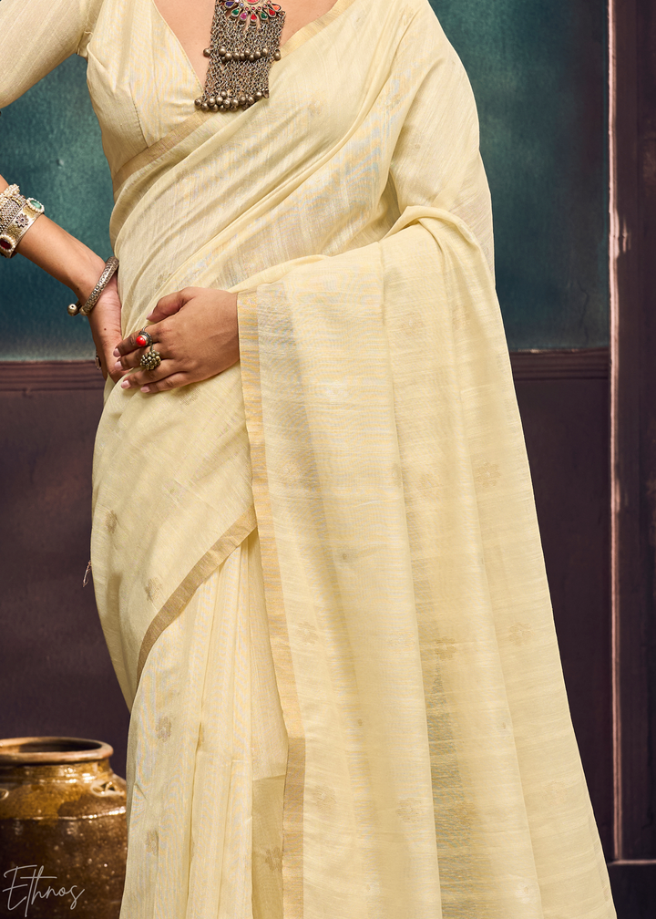 Alabaster Cream Artisan Floral Weave Munga Cotton Saree