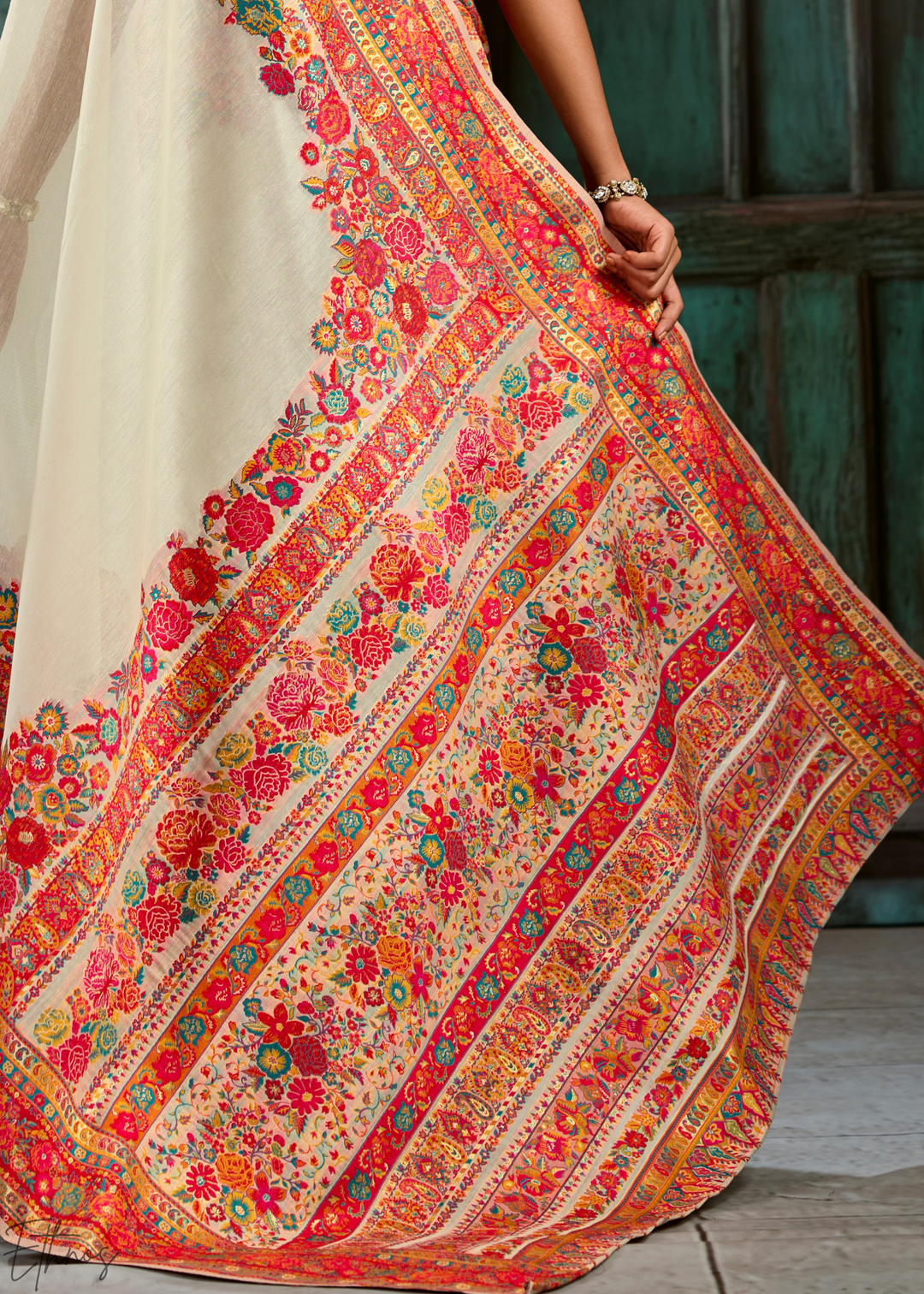 Antique Ivory Kashmiri Kani Pashmina Silk Saree