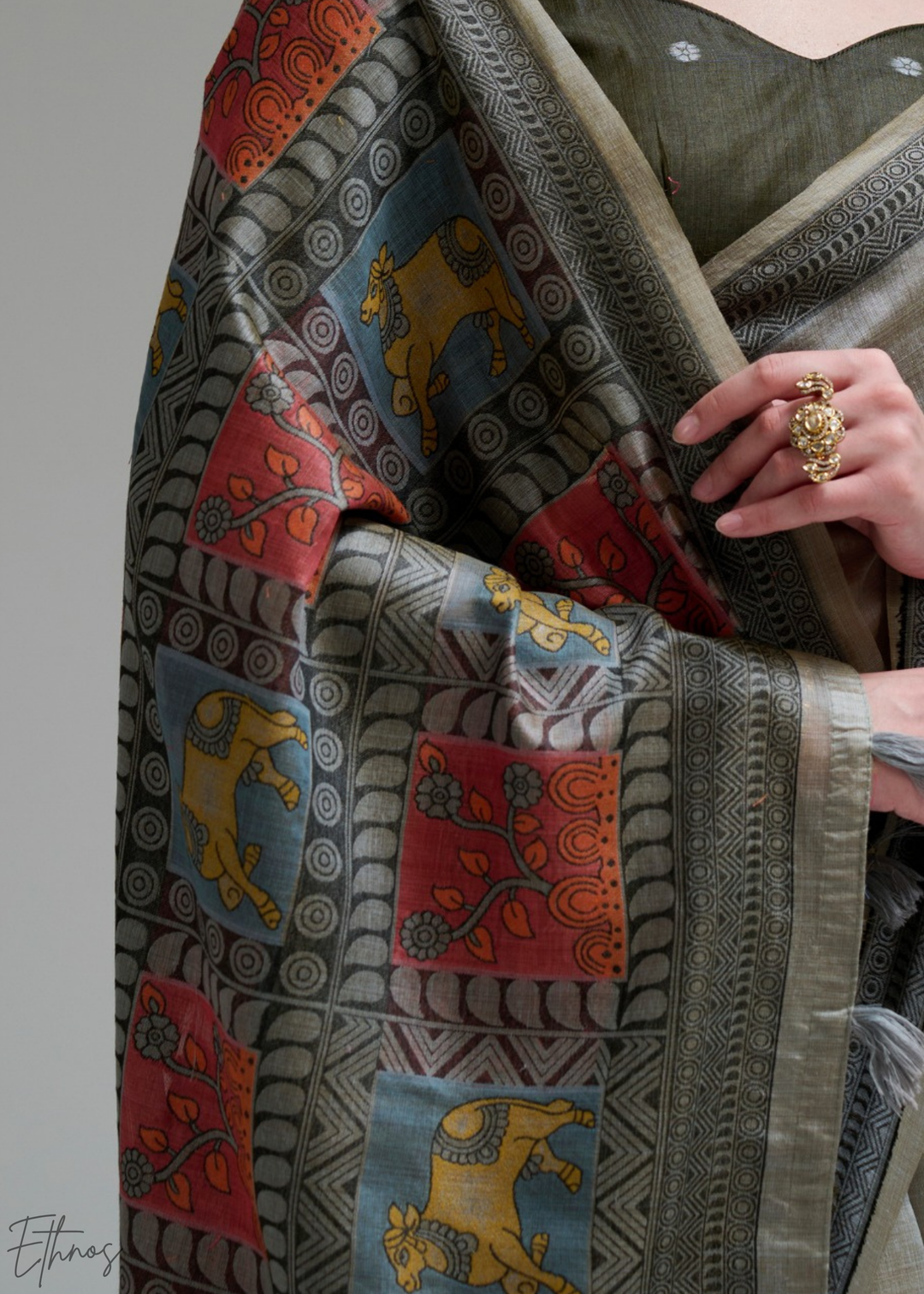 Ash Grey Geometric Block Printed Jamdani Cotton Saree
