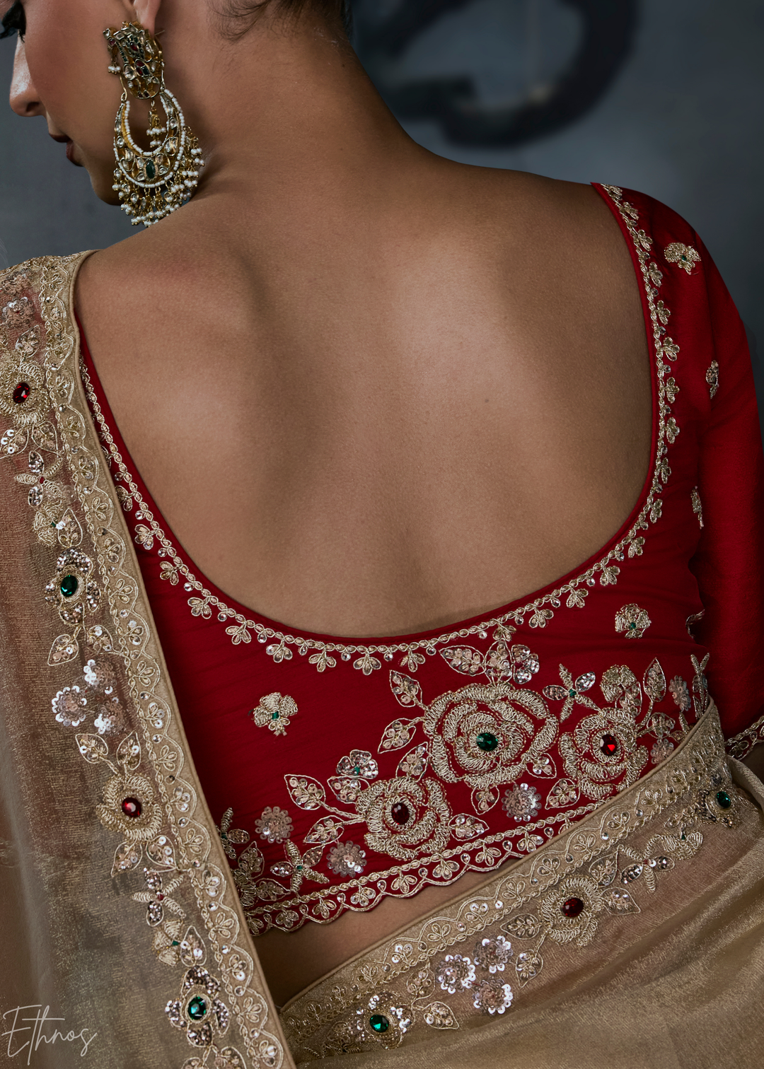 Beige Gold Minimalist Stitch Organza Silk Saree