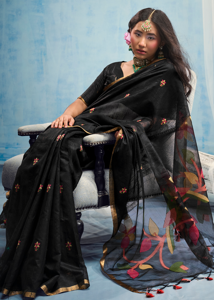 Charcoal Obsidian Artisanal Weave Munga Cotton Saree
