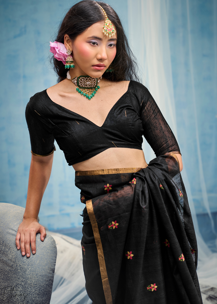 Charcoal Obsidian Artisanal Weave Munga Cotton Saree
