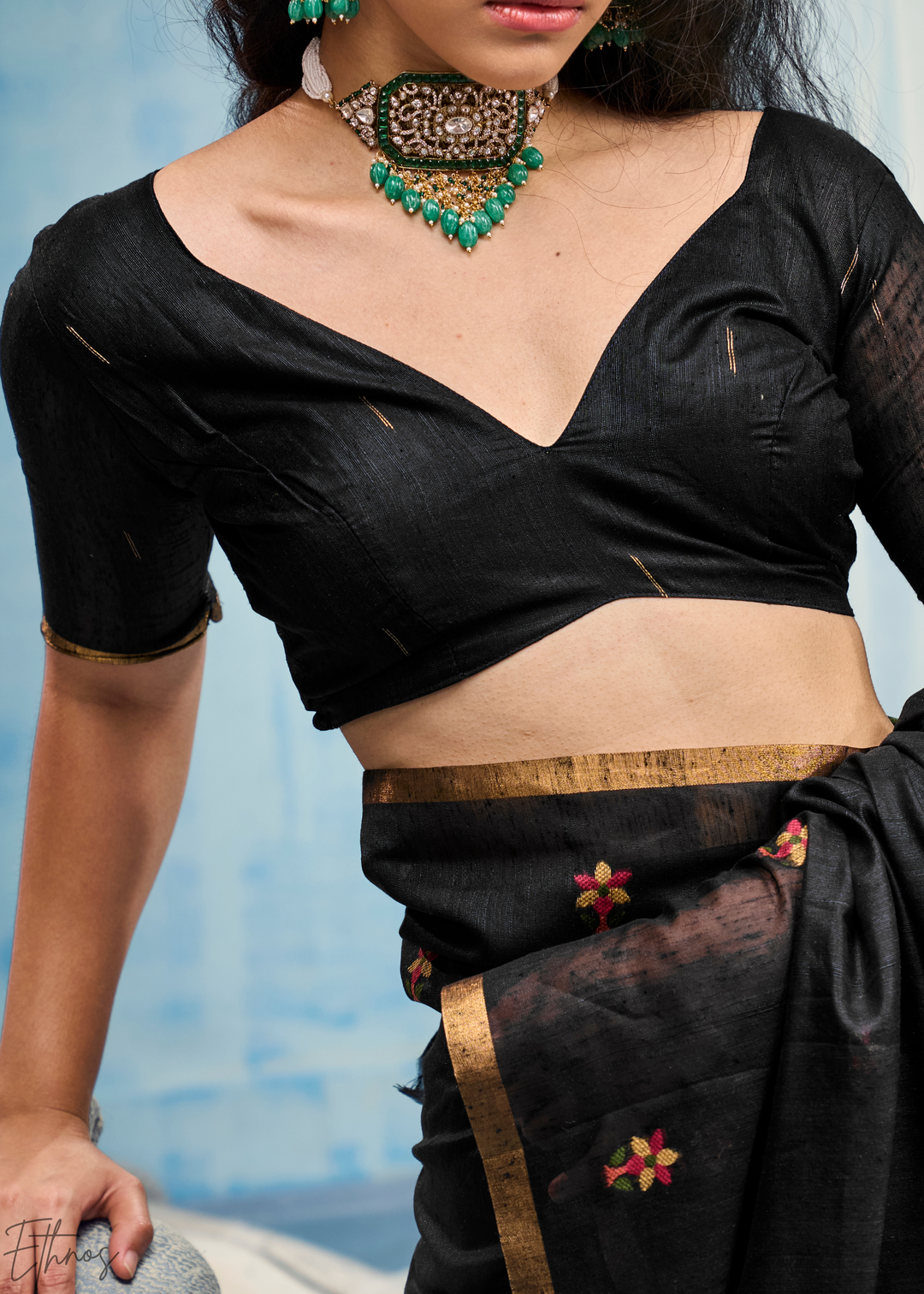 Charcoal Obsidian Artisanal Weave Munga Cotton Saree