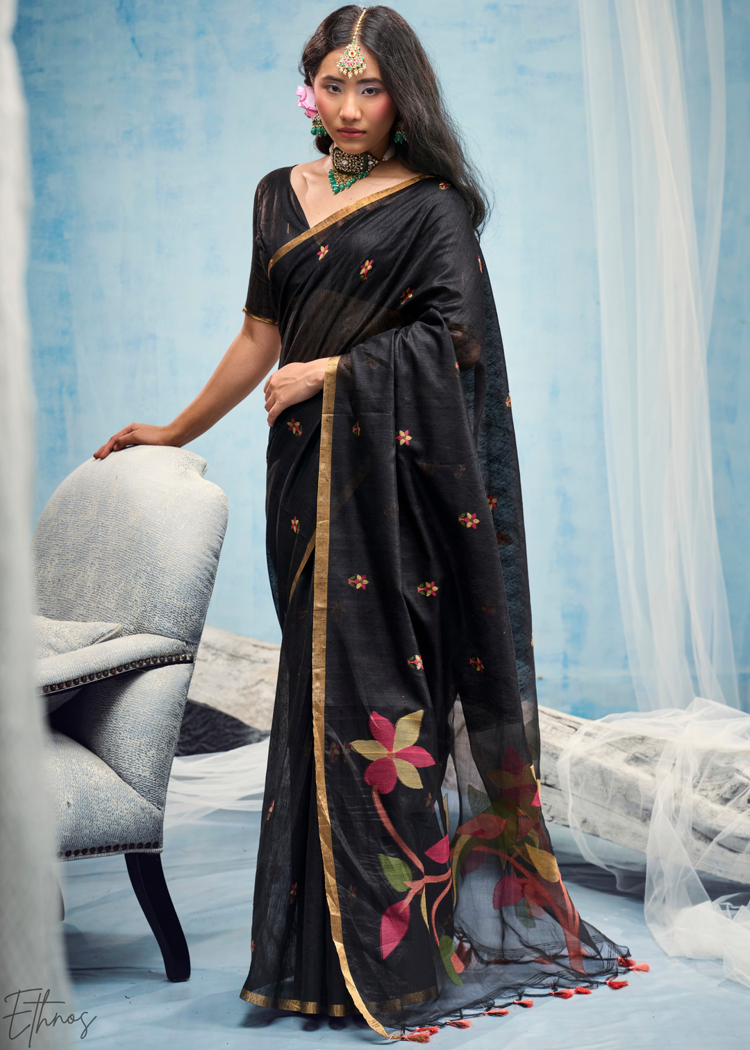 Charcoal Obsidian Artisanal Weave Munga Cotton Saree
