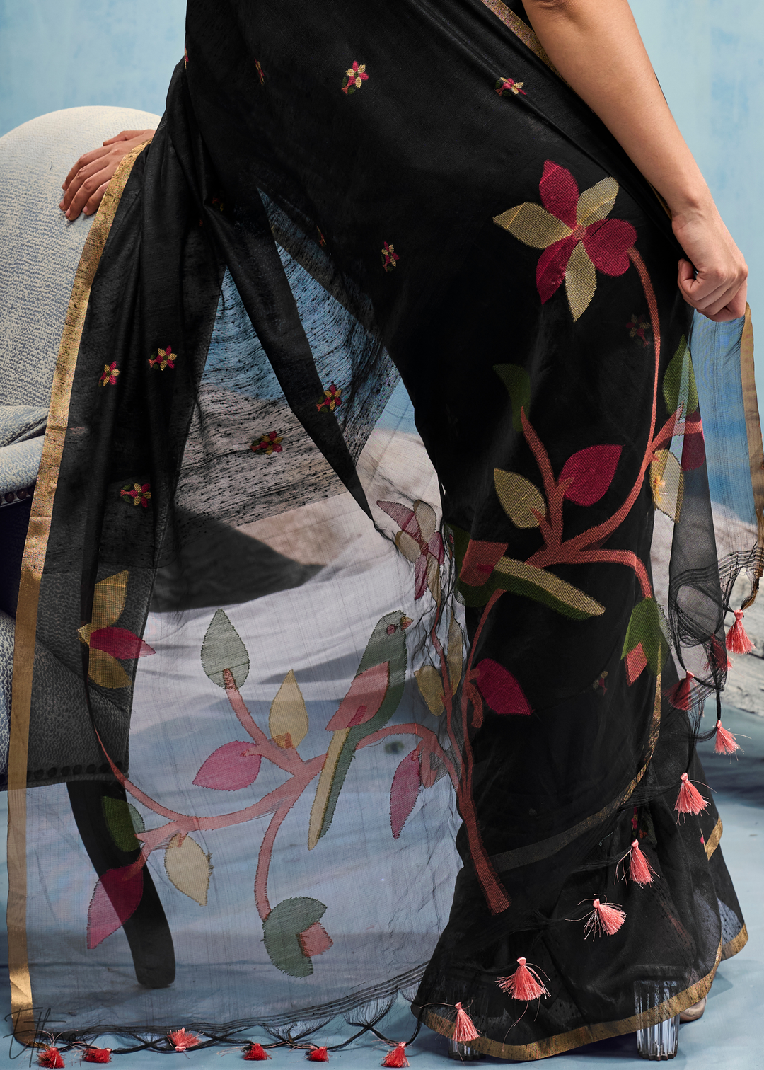 Charcoal Obsidian Artisanal Weave Munga Cotton Saree