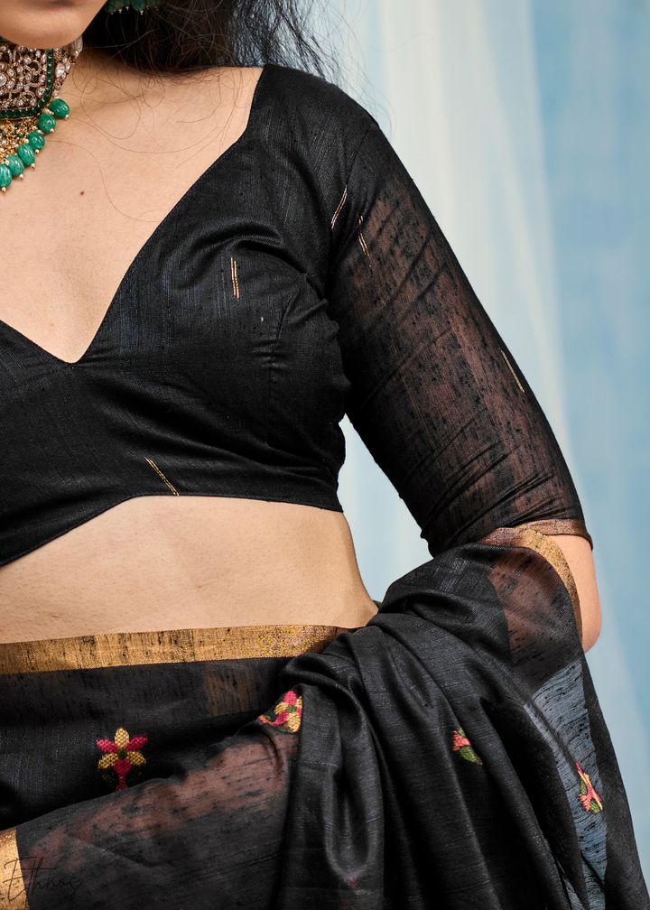 Charcoal Obsidian Artisanal Weave Munga Cotton Saree