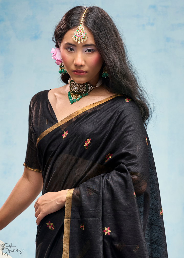 Charcoal Obsidian Artisanal Weave Munga Cotton Saree