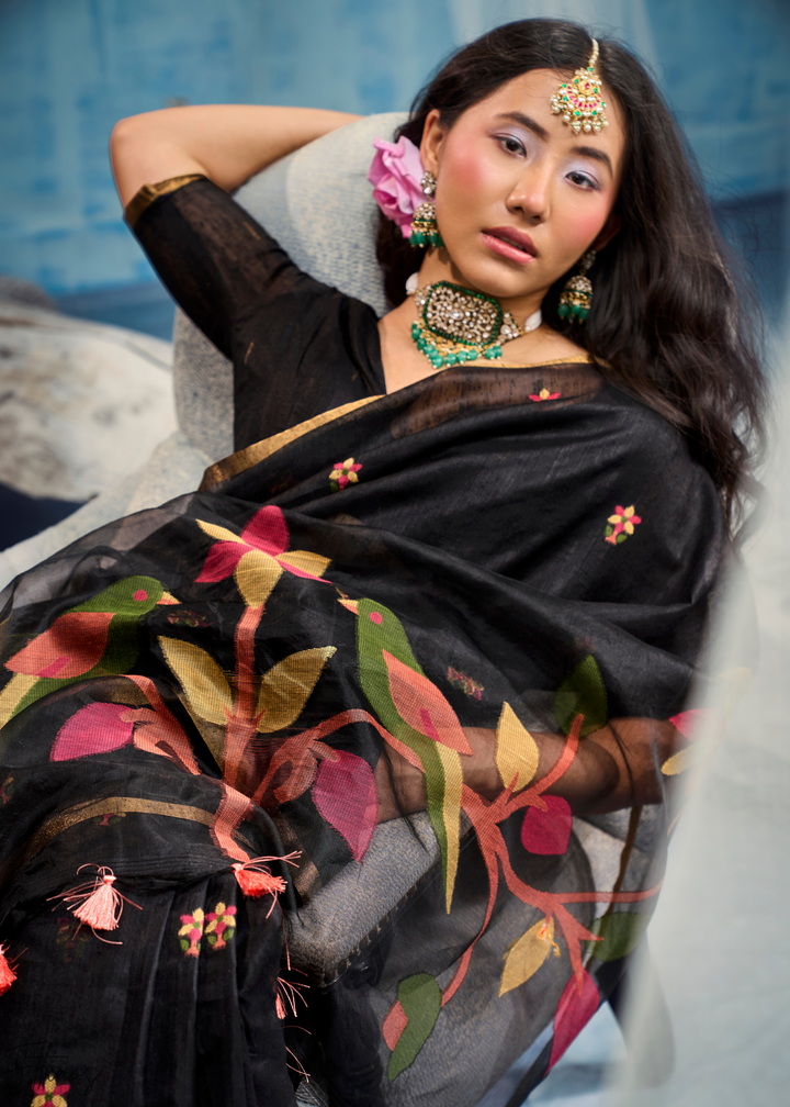 Charcoal Obsidian Artisanal Weave Munga Cotton Saree