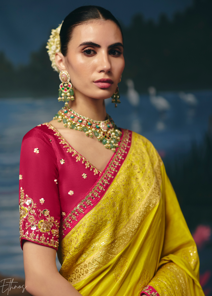 Chartreuse Traditional Zari Woven Border Dola Silk Saree