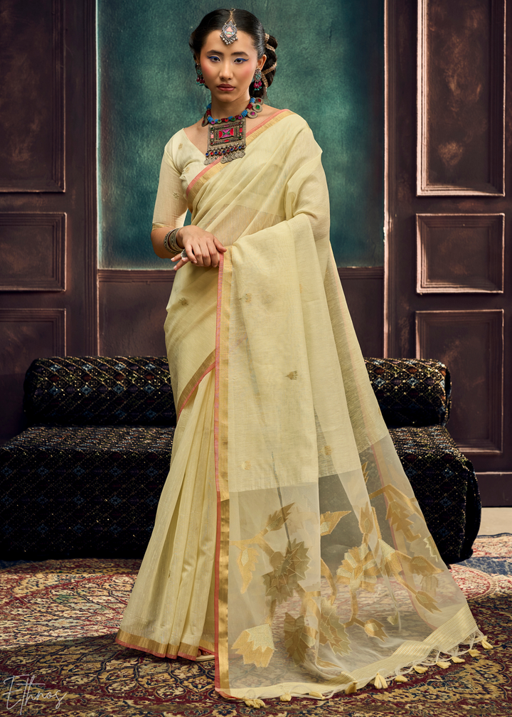 Cream Flora Pallu Munga Silk Saree