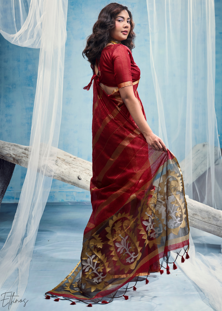 Crimson Filigree Jamdani Pallu Munga Cotton Saree