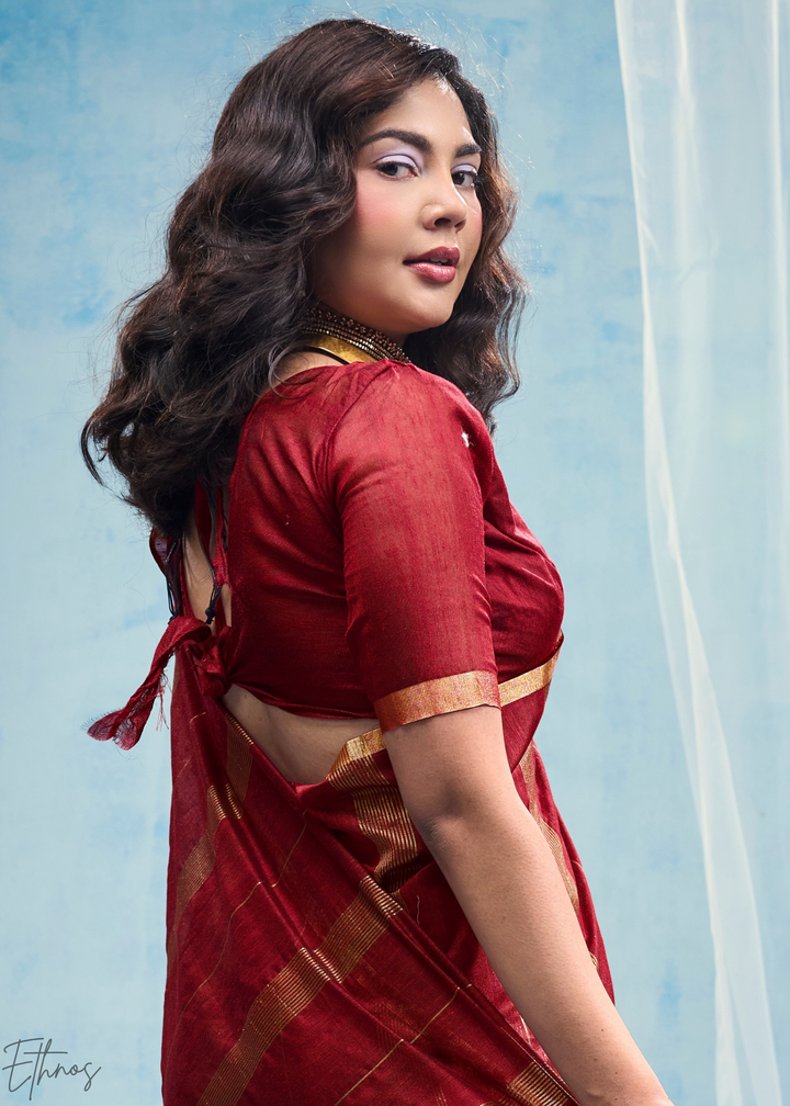 Crimson Filigree Jamdani Pallu Munga Cotton Saree