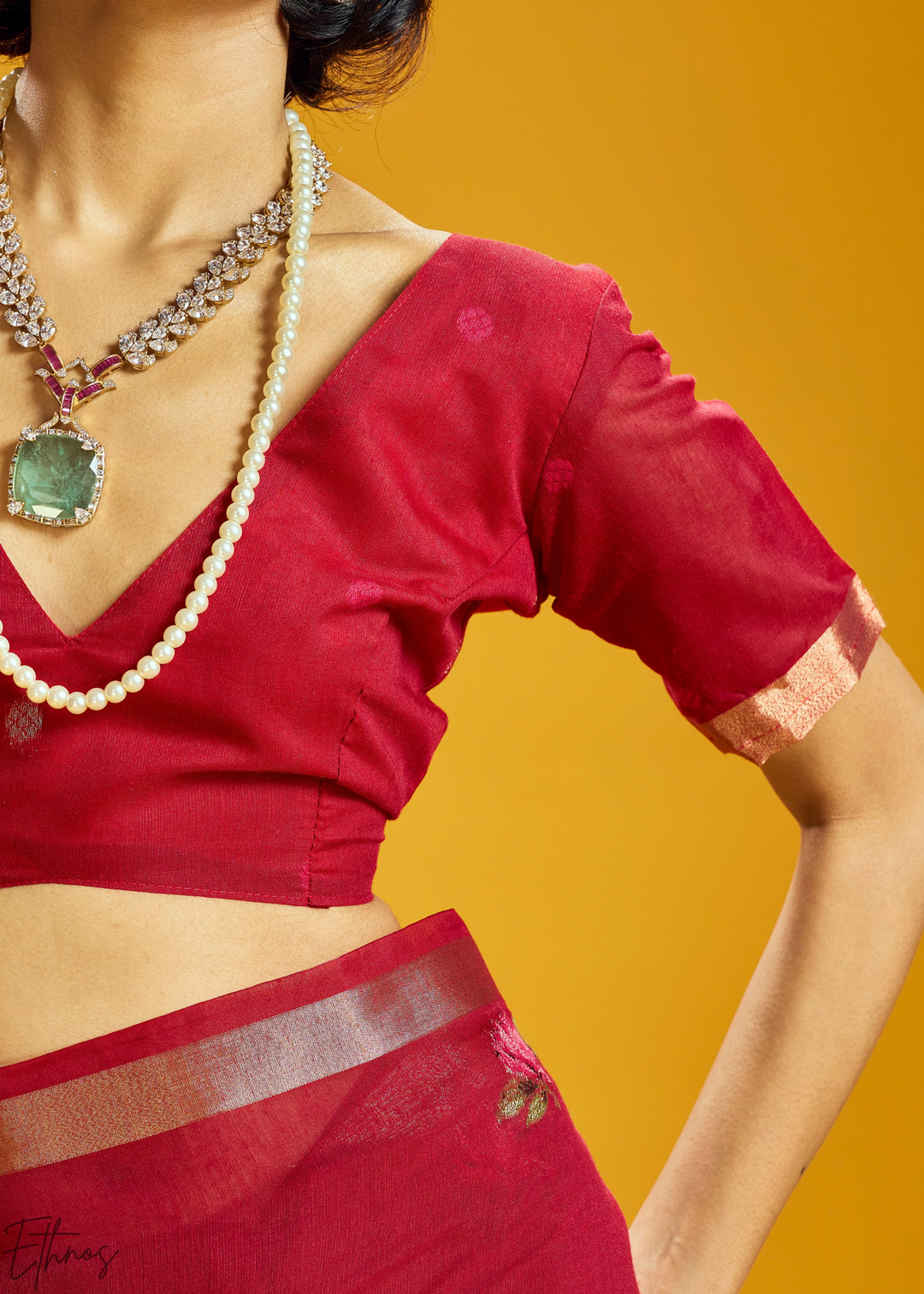 Crimson Lotus Jamdani Pallu Munga Cotton Saree