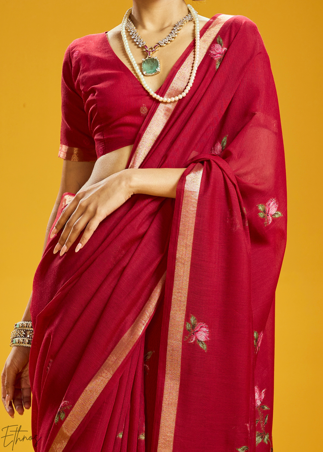 Crimson Lotus Jamdani Pallu Munga Cotton Saree