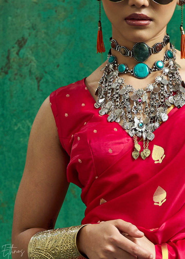 Crimson Fuchsia Leheriya Chevron Satin Saree