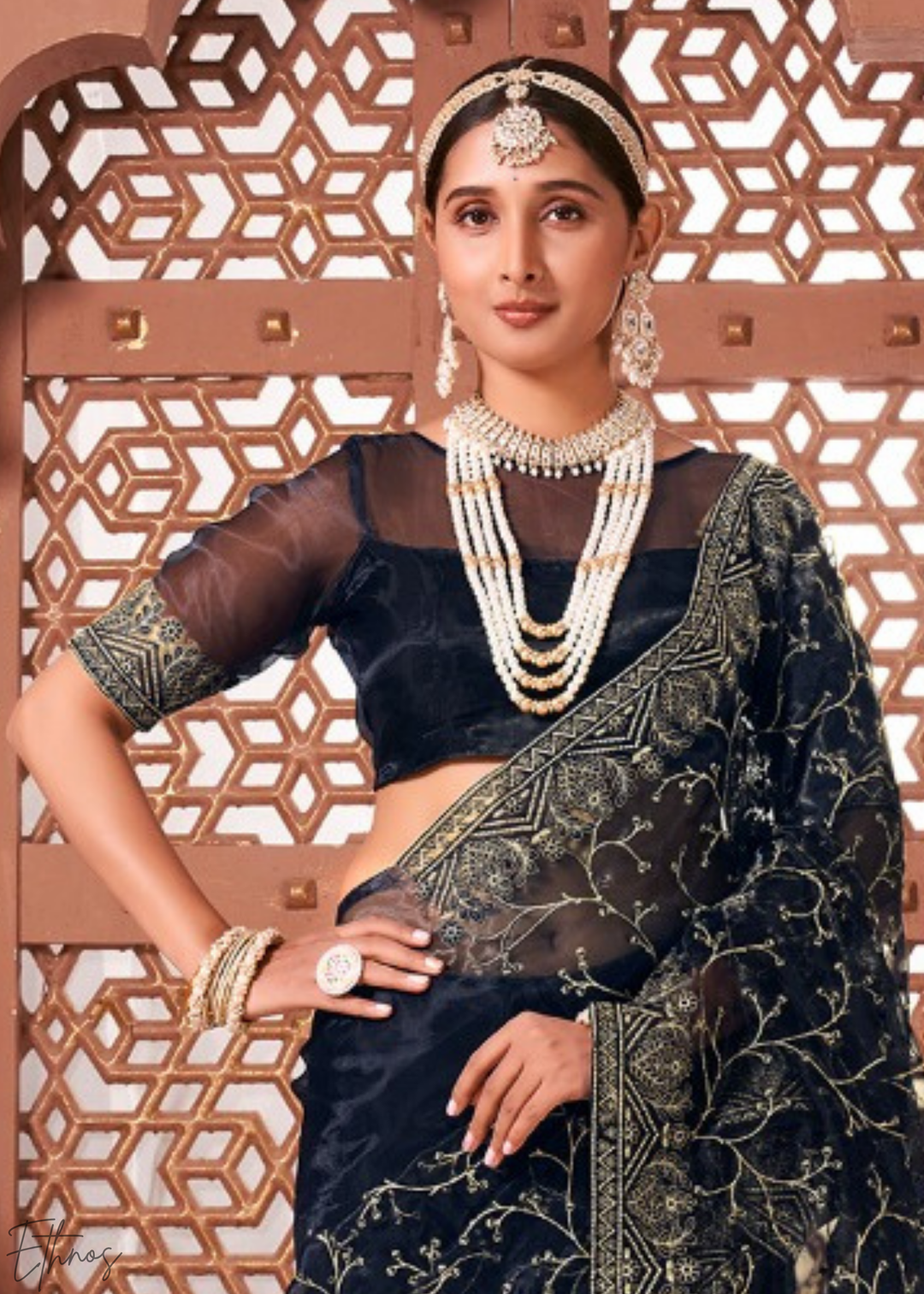 Deep Cobalt Glimmer-Bloom Tissue Art Silk Saree