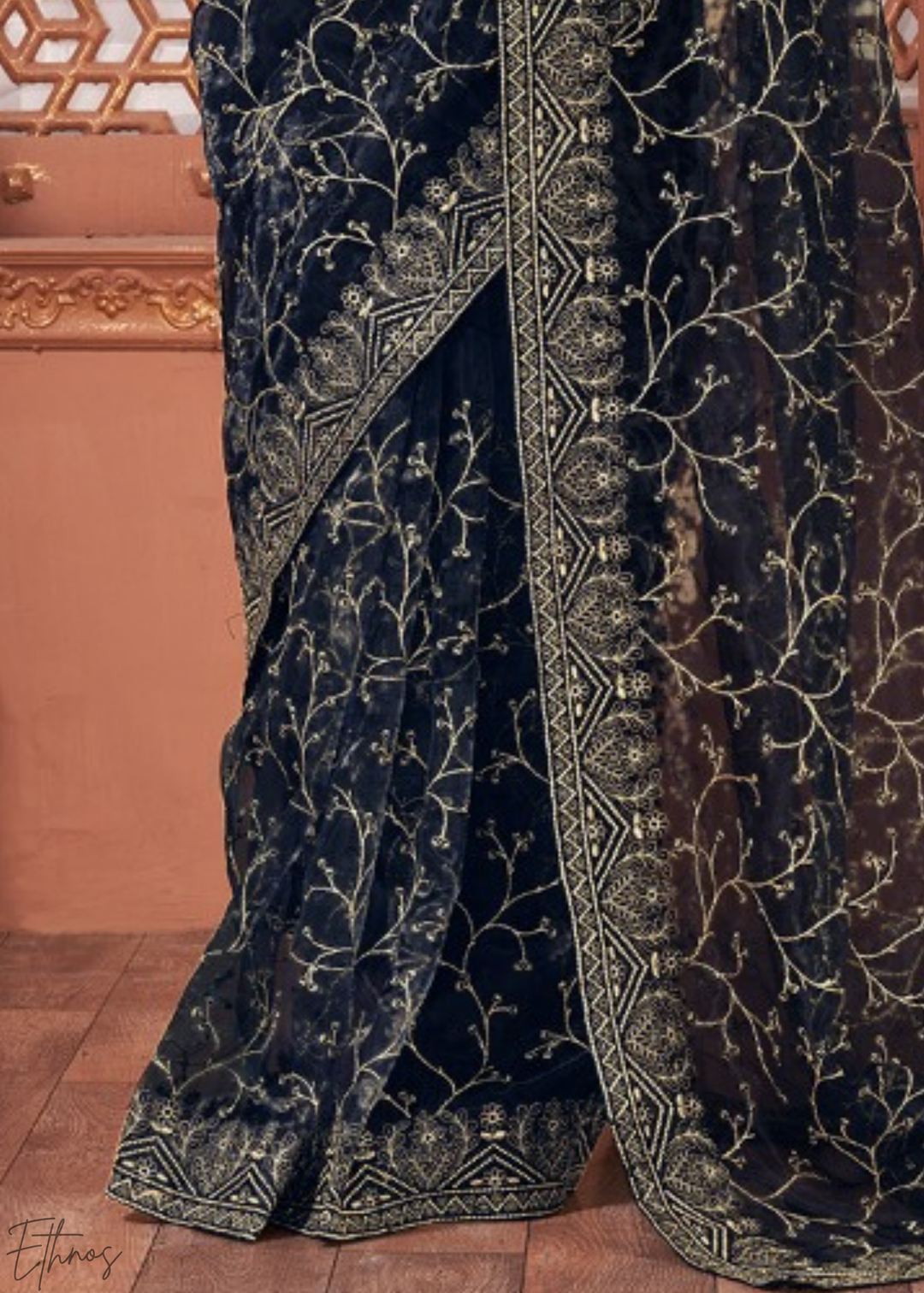 Deep Cobalt Glimmer-Bloom Tissue Art Silk Saree