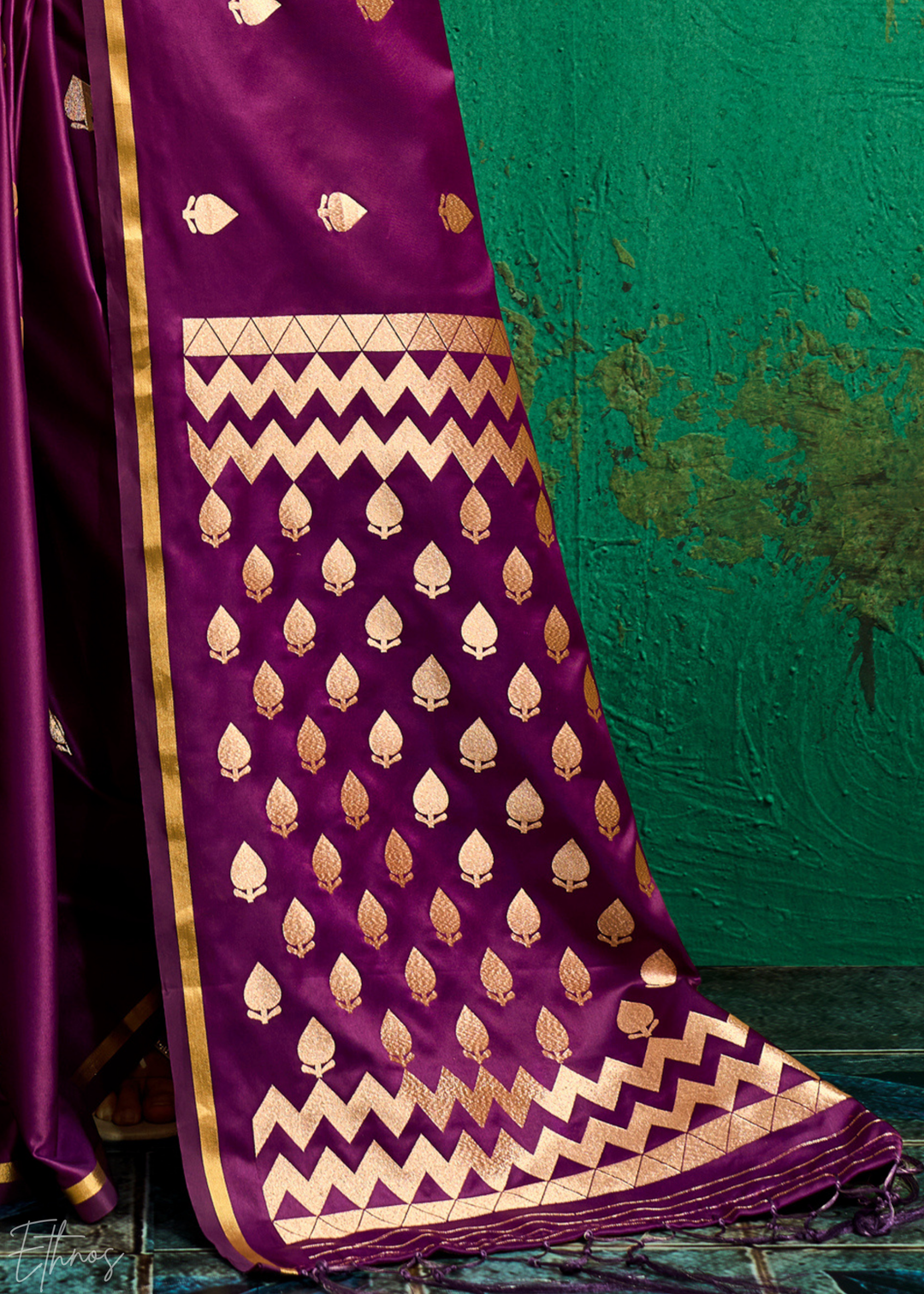 Deep Plum Leheriya Chevron Satin Saree