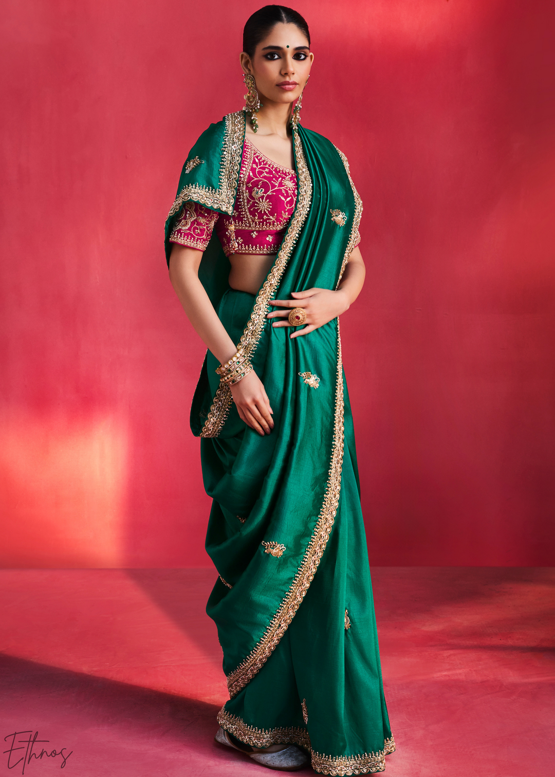 Desert Emerald Paisley Trim Border Soft Silk Saree