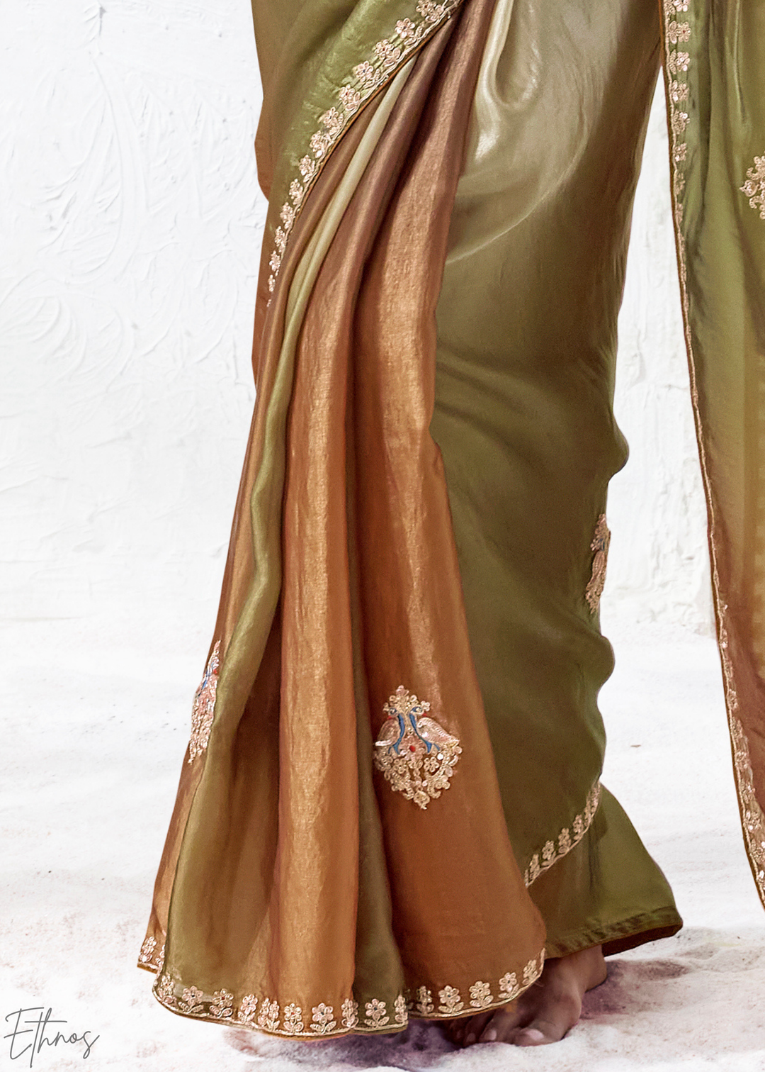 Earthy Brown Tie-Dye Pallu Organza Silk Saree