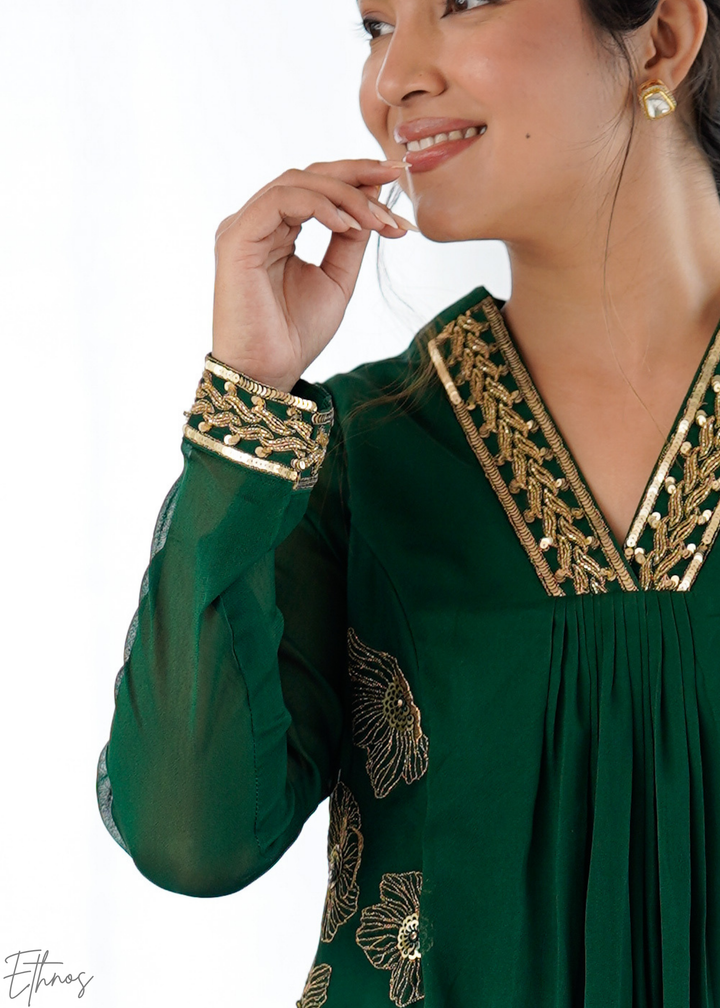 Elegant Emerald Green Embroidered Georgette Kurta Set