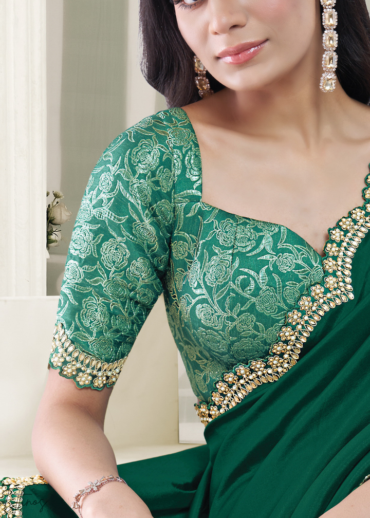 Emerald Green Scallop Border Crepe Silk Saree