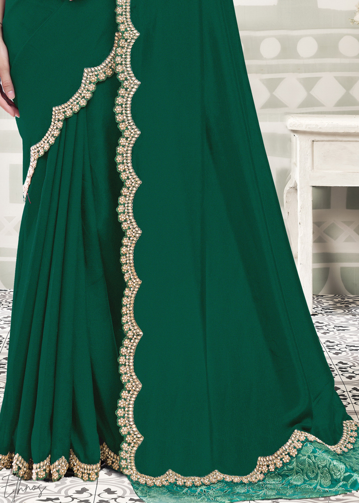 Emerald Green Scallop Border Crepe Silk Saree