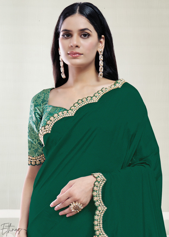 Emerald Green Scallop Border Crepe Silk Saree