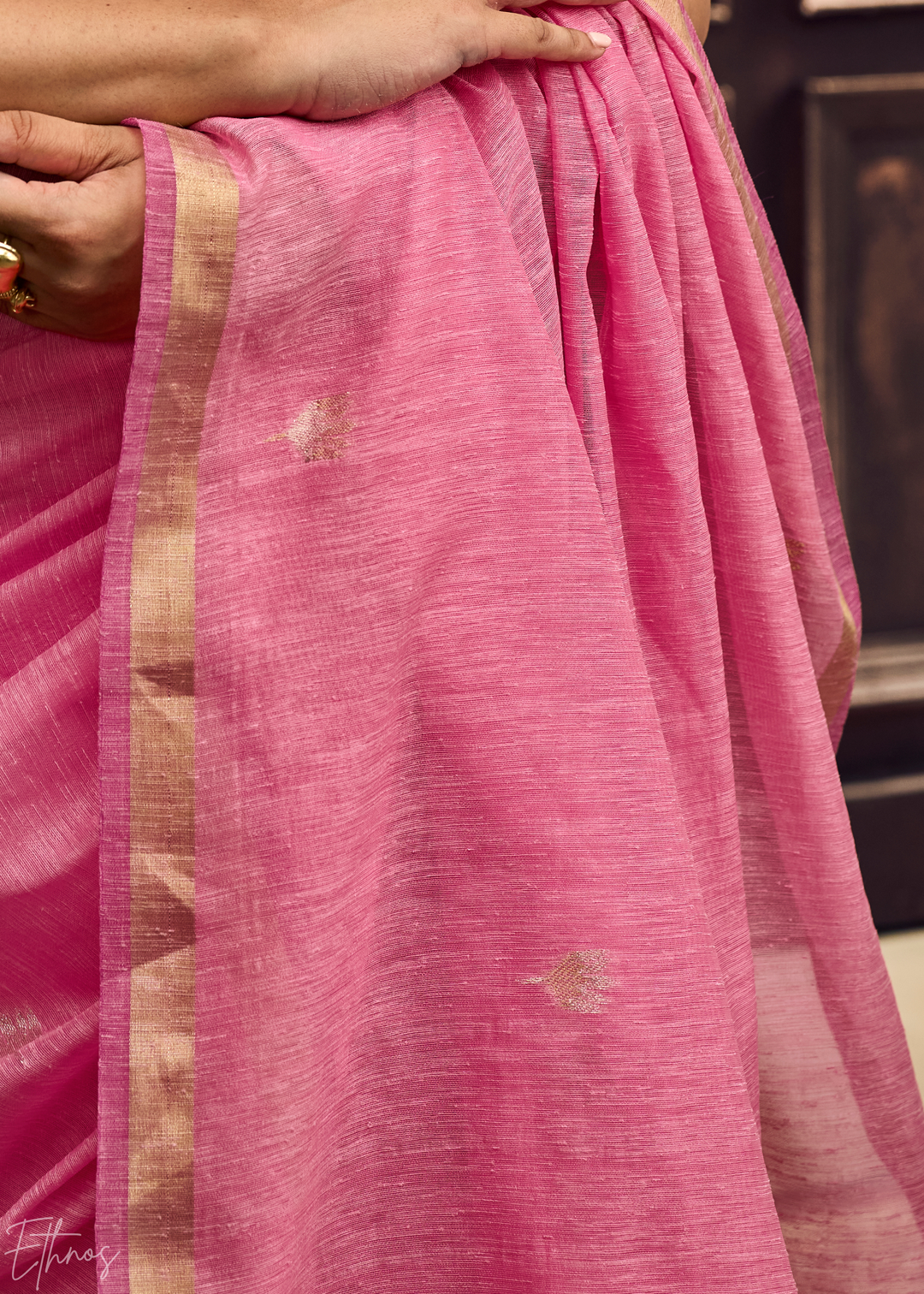 Fuchsia Flora Pallu Munga Silk Saree