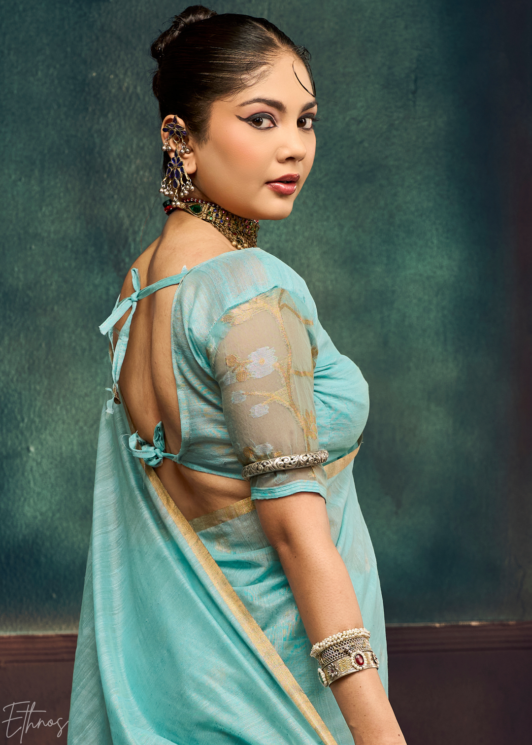 Glacier Blue Artisan Floral Weave Munga Cotton Saree