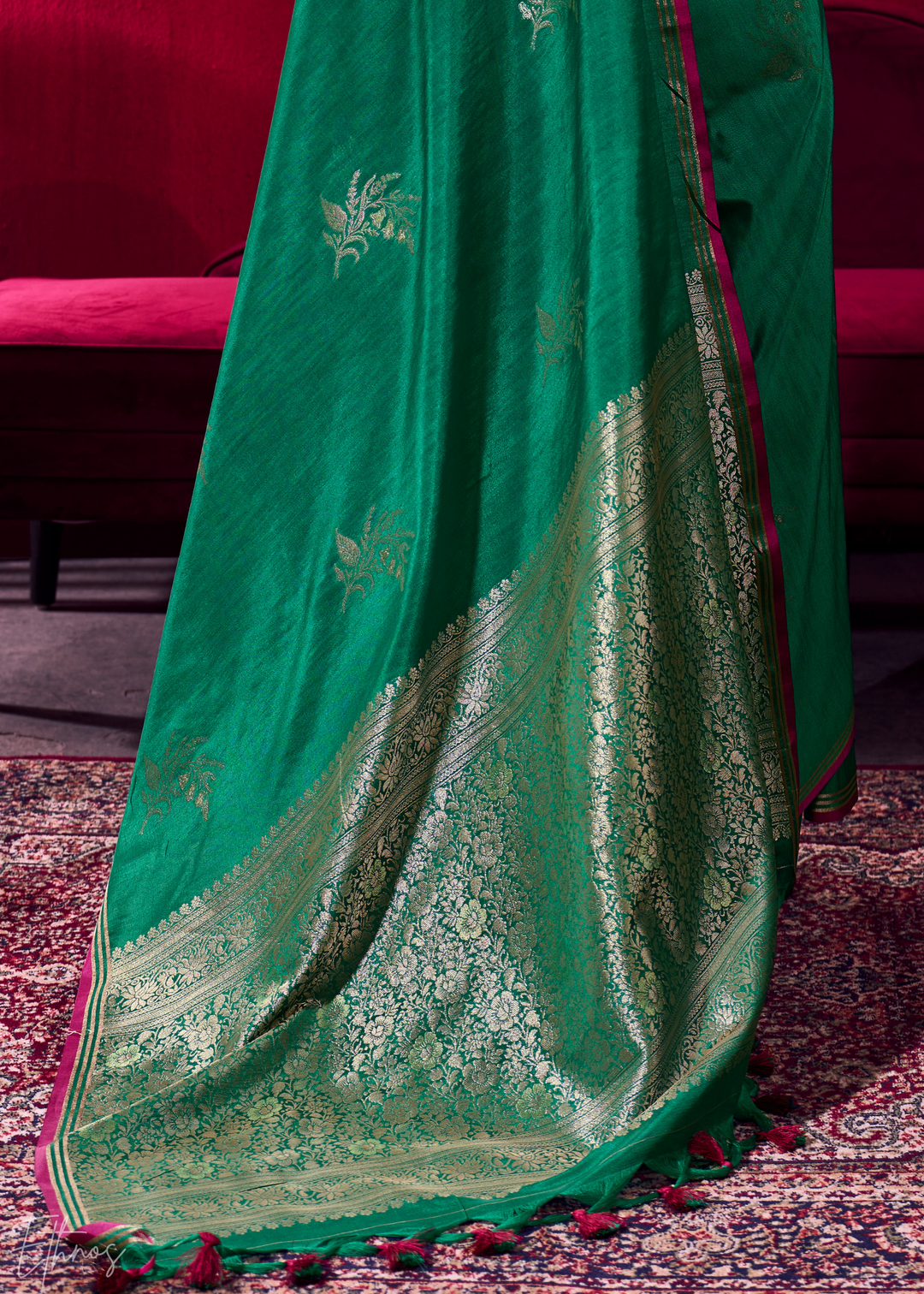 Green Lotus Zari Satin Linen Silk Saree