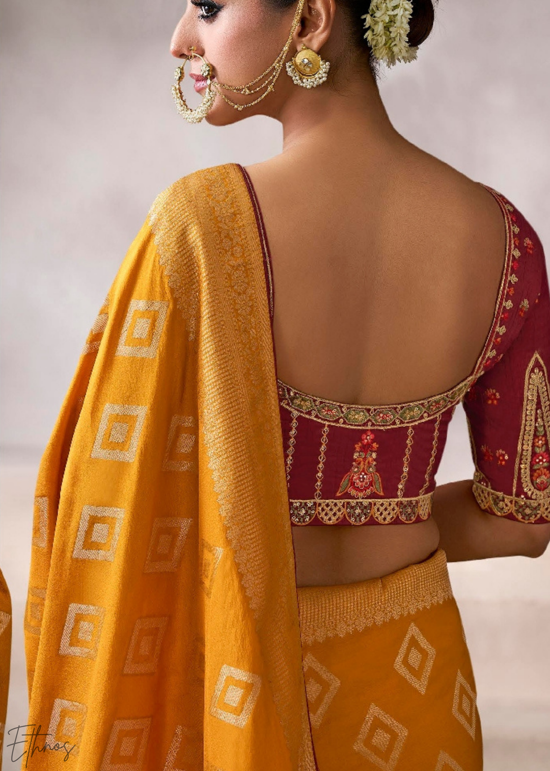 Honey-Lattice Jacquard Crepe Silk Saree