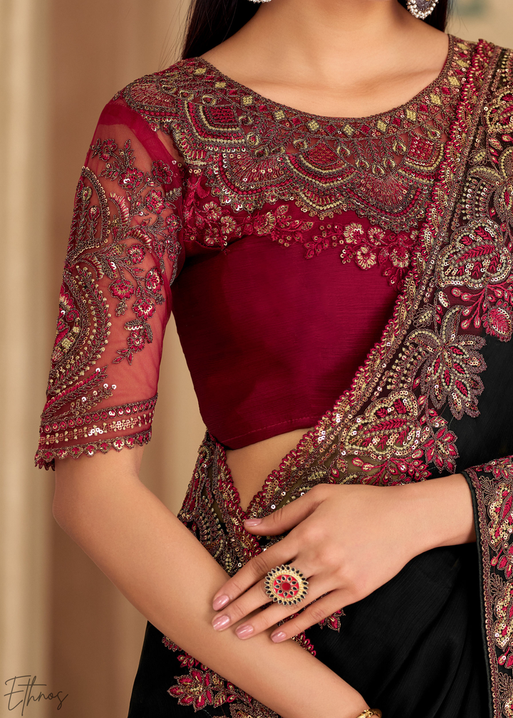 Onyx Contrast Bold Pattern Georgette Silk Saree