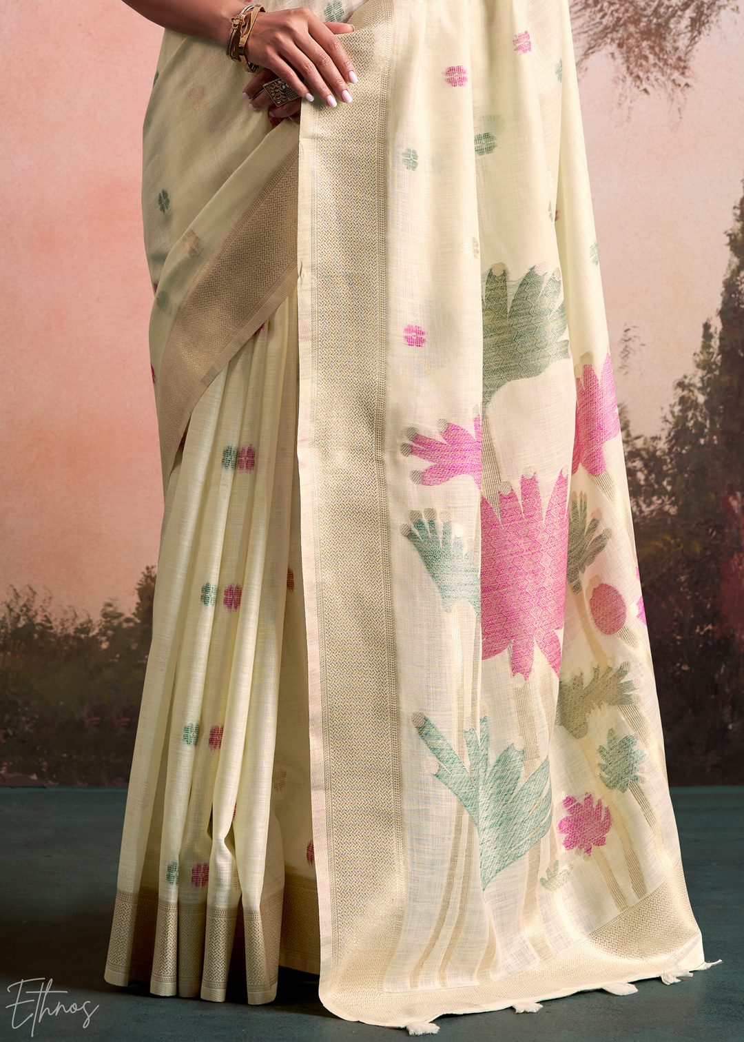 Ivory Cream Lotus Pallu Linen Silk Saree