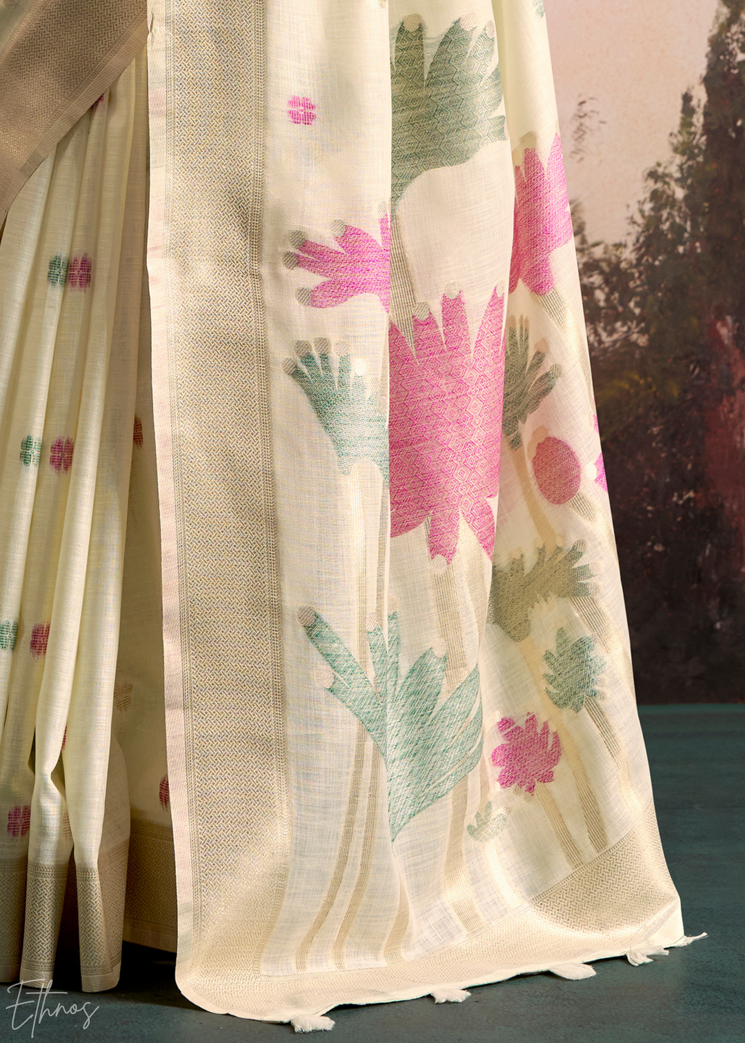 Ivory Cream Lotus Pallu Linen Silk Saree