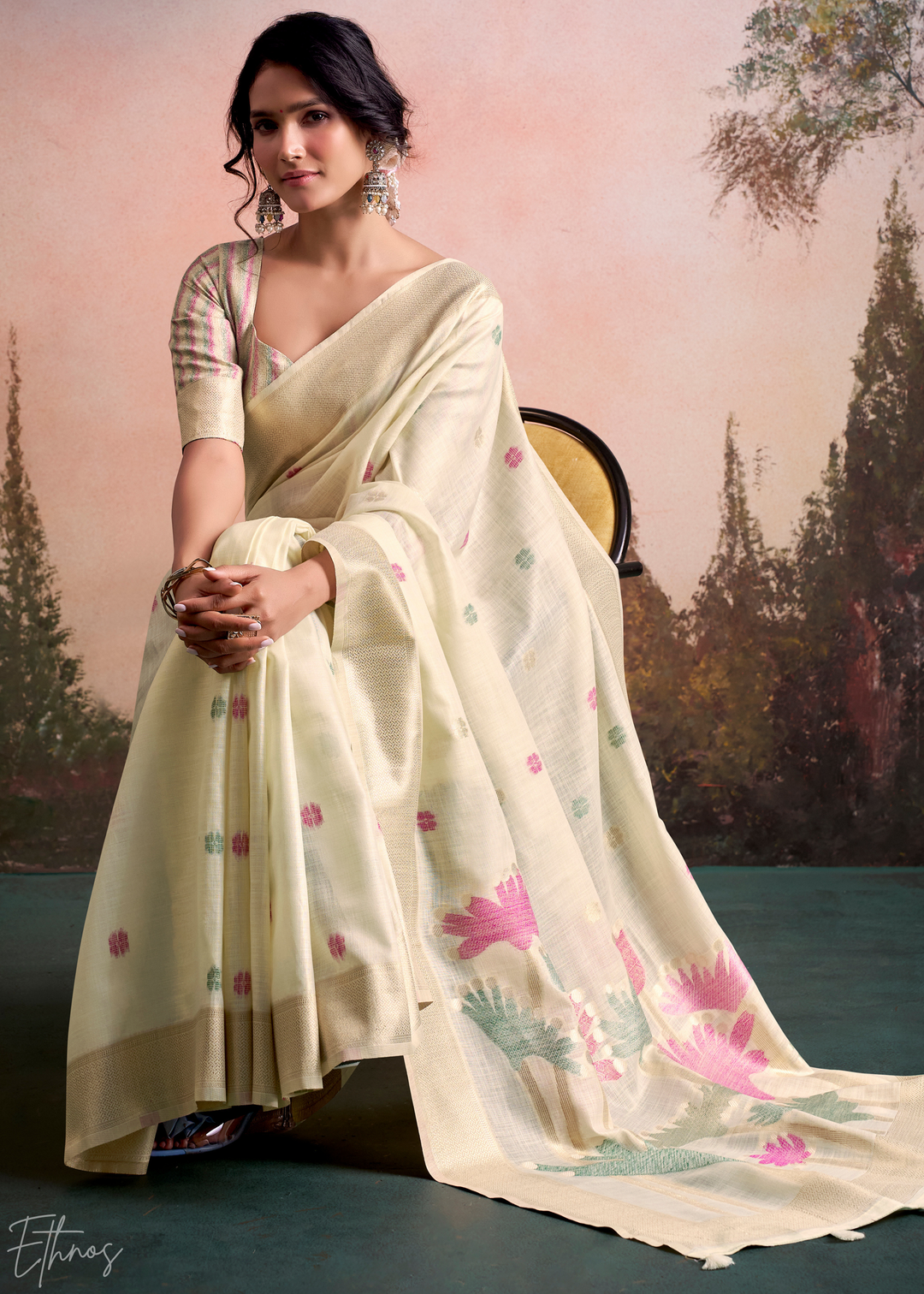 Ivory Cream Lotus Pallu Linen Silk Saree