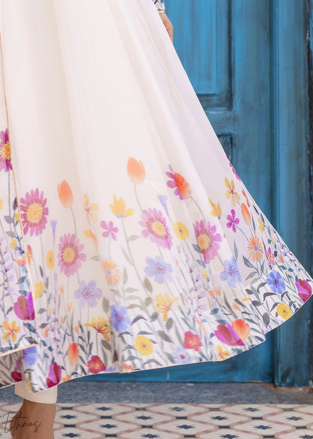 Ivory White Wildflower-Printed Organza Anarkali Suit