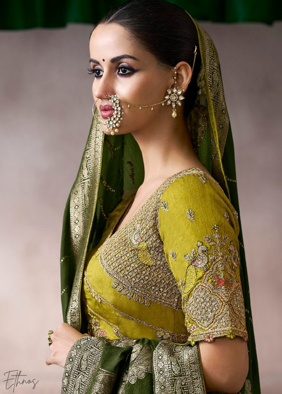 Jade Forest Paisley Crepe Silk Saree